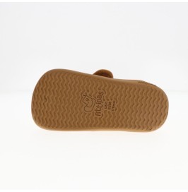 Deportivas respetuosas Skin mostaza de ATTIPAS