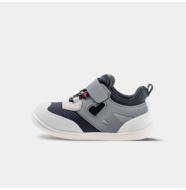 Zapatillas Respetuosas Bebé Deportivas Rocket negro de Littlebluelamb