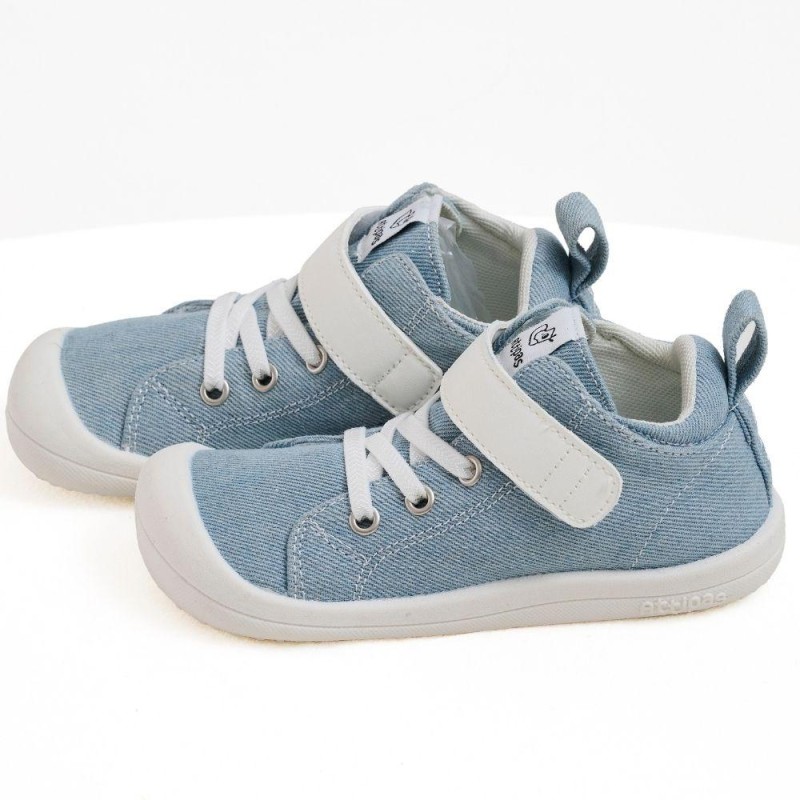 Deportivas respetuosas Denim Skin celeste de ATTIPAS Deportivas respetuosas Denim Skin celeste de ATTIPAS