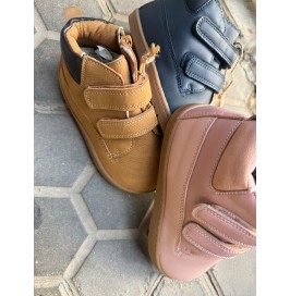 Buy Botín Con velcro y cremallera Barefoot Camel