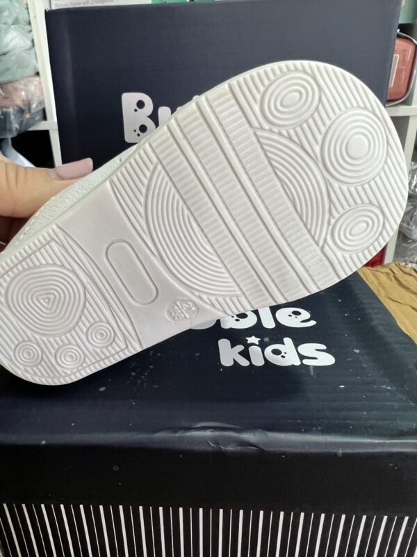 Deportivas blancas azules de dos velcros de Bubble Kids - Imagen 2
