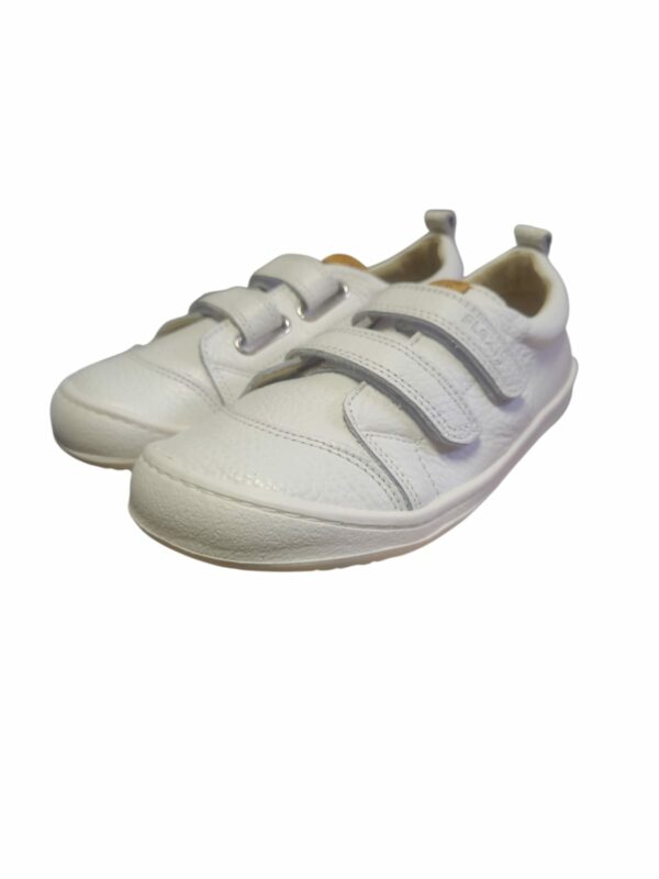 Deportivas de piel Blancas de FlexiNens