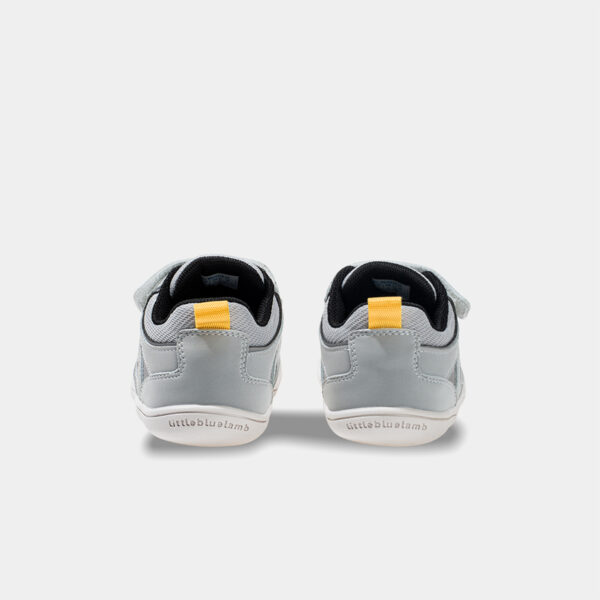 Deportivas Rocket gris de Littlebluelamb - Imagen 4