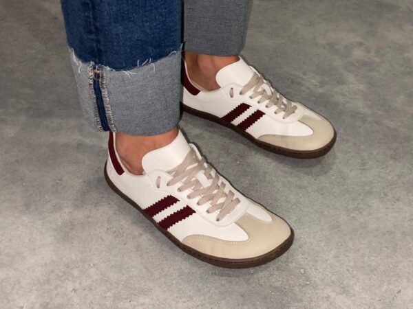 Deportivas VINO Samba Respetuosas Adultos Blanca y Burdeos Coqueflex