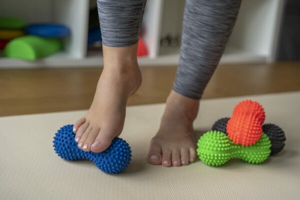 Rodillo para masaje y rehabilitación, duoball 15,5 cm, rojo - Imagen 3