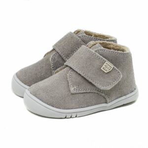 Bota infantil respetuosa con cierre de velcro y forro de pelo gris de PIRUFLEX