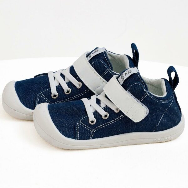 Deportivas respetuosas Denim Skin azules de ATTIPAS