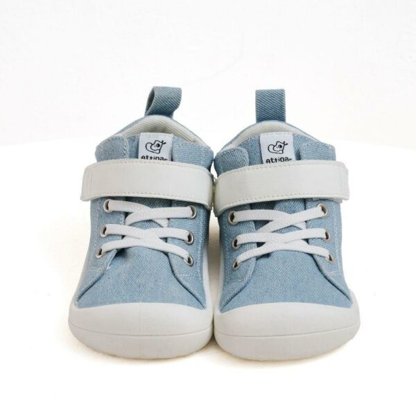 Deportivas respetuosas Denim Skin celeste de ATTIPAS - Imagen 2