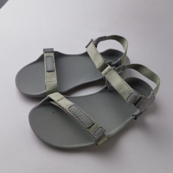 Sandalias respetuosas kaki de ZapaLapa - Imagen 2