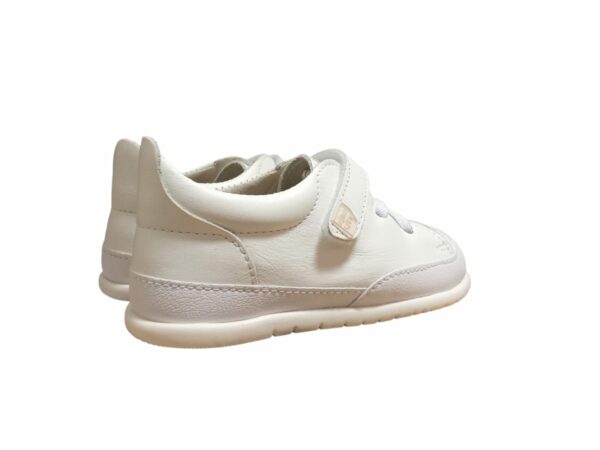 Zapato respetuoso blanco de piel de Piruflex - Imagen 2